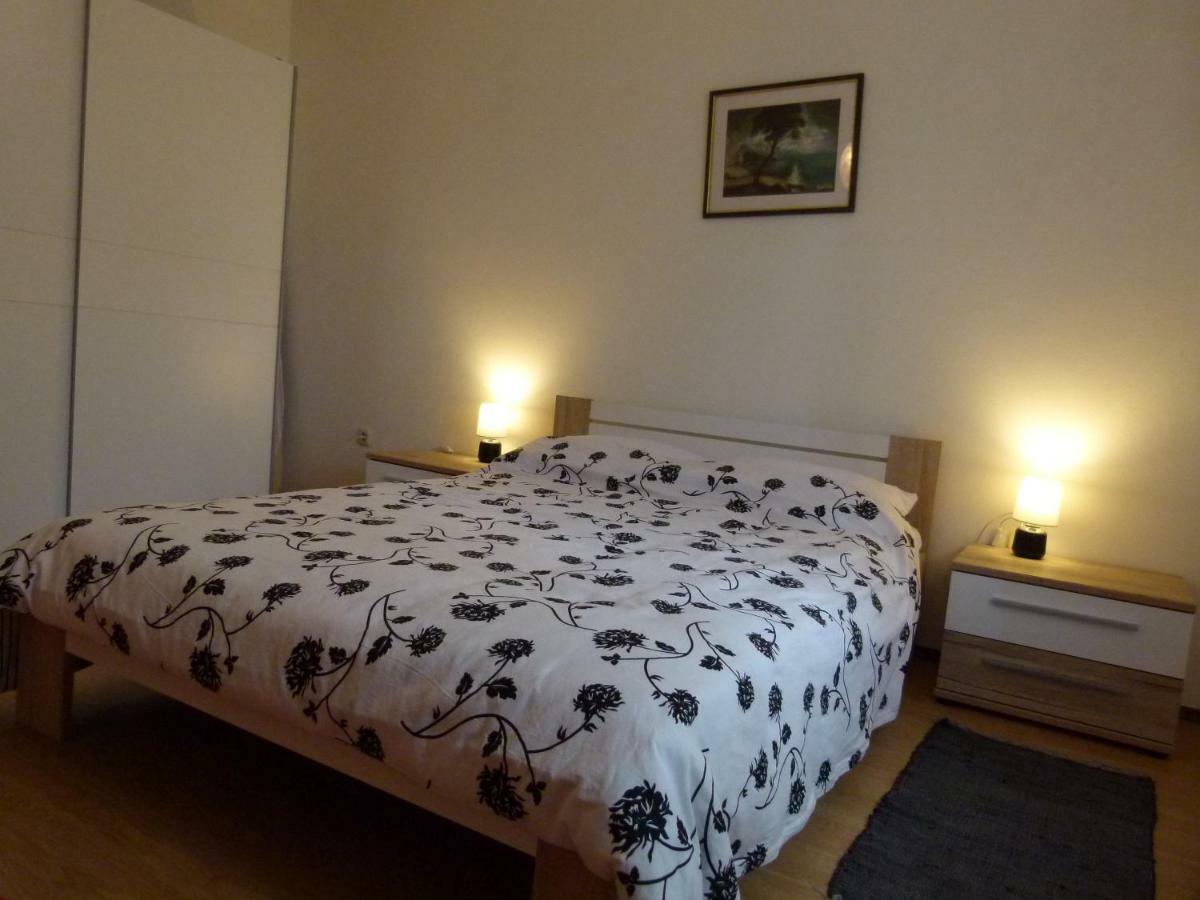 Dalmatian Stone House Angela Villa Drniš Екстериор снимка